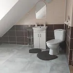 Dom Mieszkalny Wraz Ze W Cenie Wynajmu *